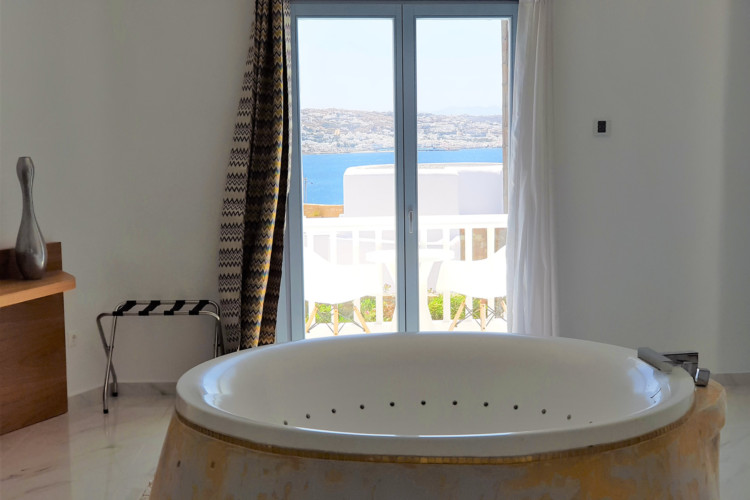Mykonos Divine Attraction - Honeymoon Sea View Jacuzzi Suite